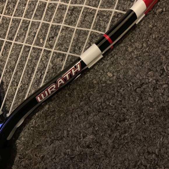 Slazenger Wrath Racket - Picture 3 of 4